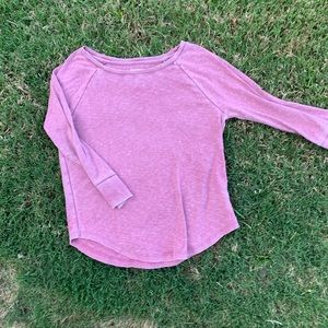 Quarter length sleeve shirt